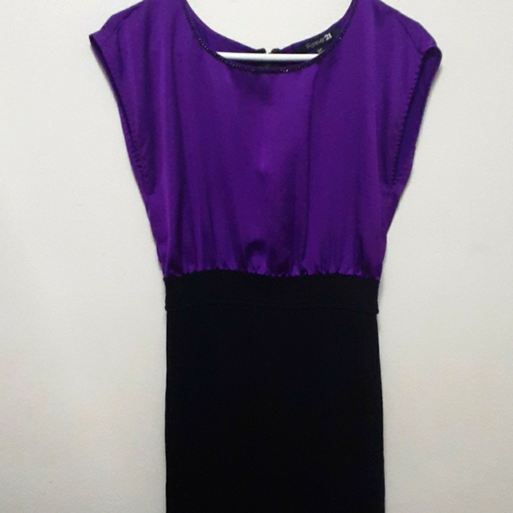 Forever 21 Purple & Black Dress Size Small